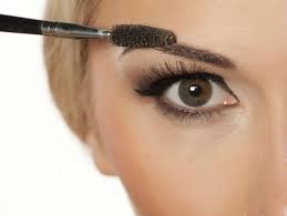 Diferentes técnicas de maquillaje de cejas: desde el lápiz hasta el  microblading | Belleza y Cuidados